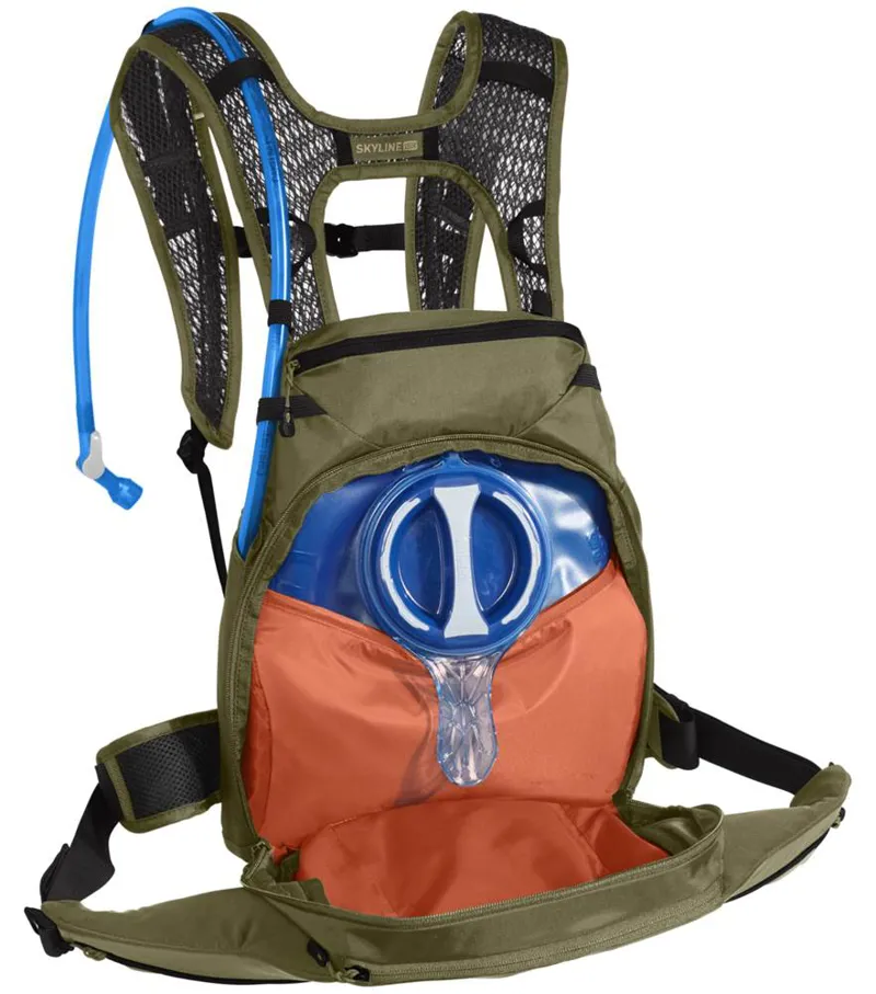 Camelbak Skyline 10 Low Rider 3L Hydration Pack Green-2